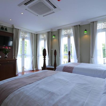 Hiranyakul House Hotel Bangkok Buitenkant foto