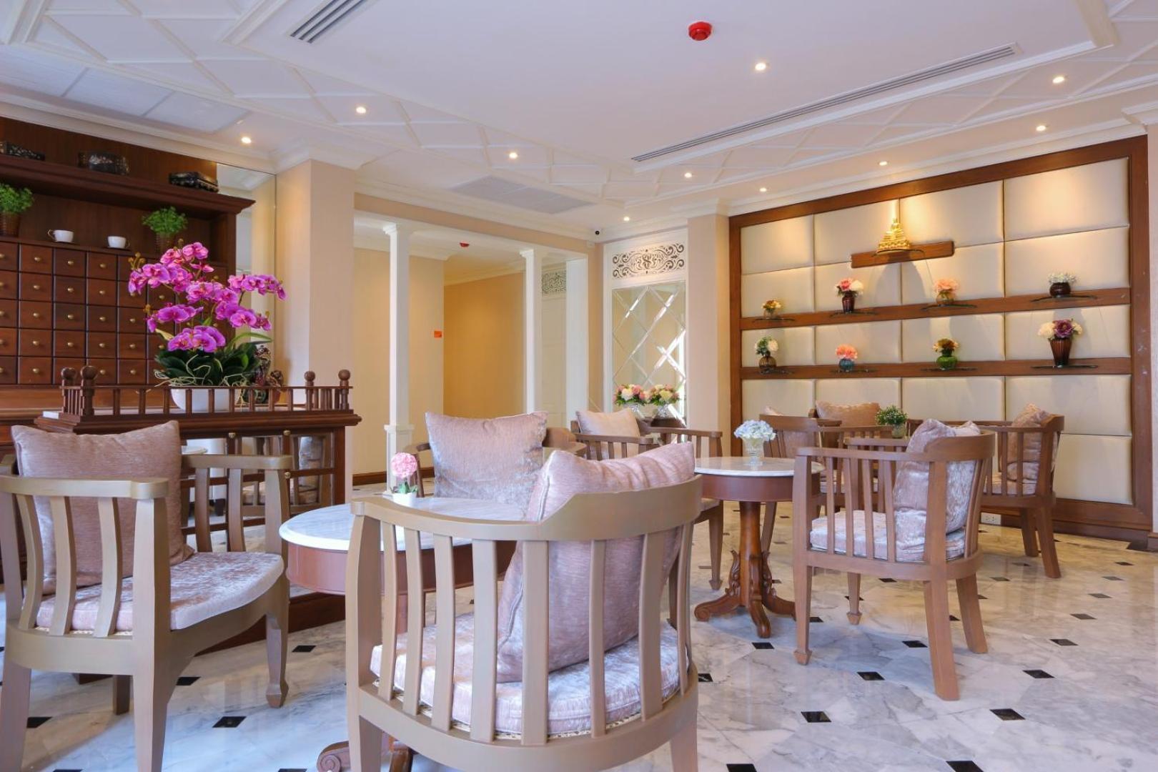 Hiranyakul House Hotel Bangkok Buitenkant foto