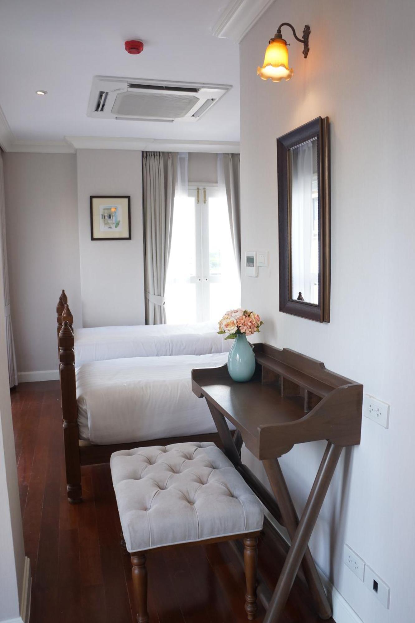 Hiranyakul House Hotel Bangkok Buitenkant foto