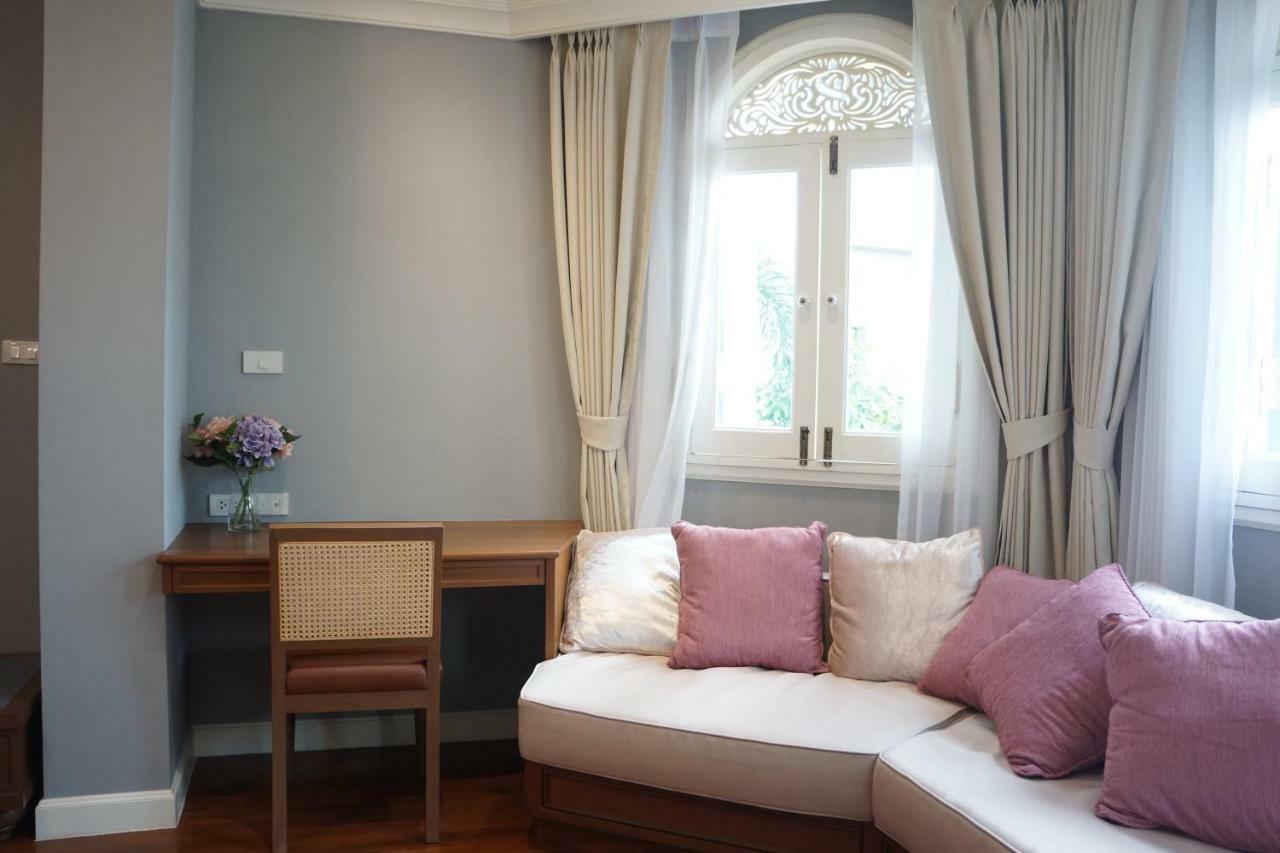 Hiranyakul House Hotel Bangkok Buitenkant foto